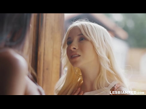 ❤️ मुलगी काही महिन्यांनंतर घरी येते आणि तिच्या सावत्र आईची मांजर खाऊन संपते ❤❌  mr.pornado-co.ru वर  ❌